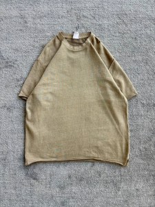 37425