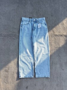 43527