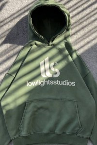 photo_5875061463733440377_y